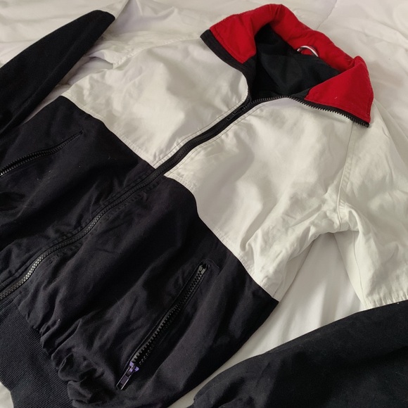 Brandy Melville Soft Bomber Jacket - Picture 3 of 4